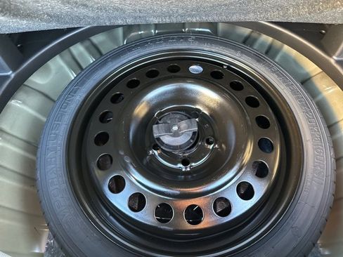 New 2026 Chevrolet Equinox LT w/ Convenience Package II image 19