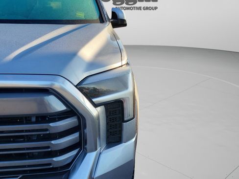 Used 2023 Toyota Tundra Limited w/ Power Package image 11