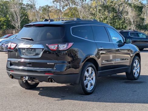 Used 2017 Chevrolet Traverse Premier image 5