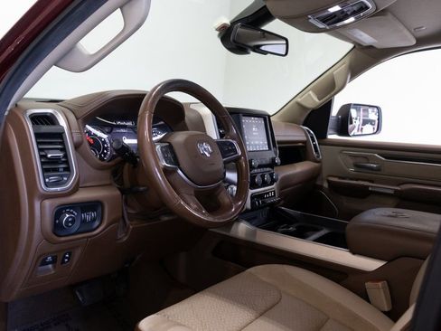 Used 2019 RAM 1500 Laramie image 18