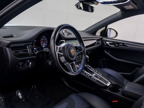 Used 2019 Porsche Macan S AWD/4WD image 18