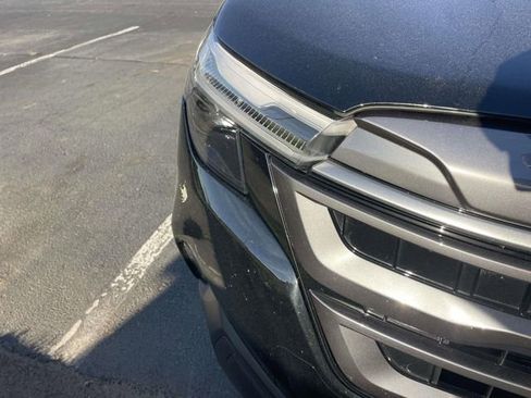 Used 2025 Subaru Forester Limited image 4