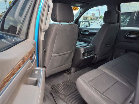 Used 2022 GMC Sierra 1500 Elevation w/ Preferred Package image 22