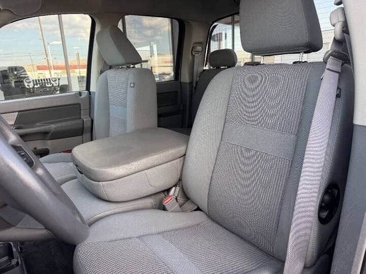 Used 2008 Dodge Ram 2500 Truck SLT w/ Trailer Tow Group AWD/4WD image 11