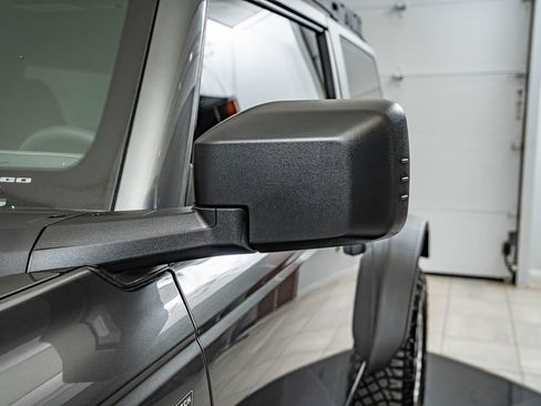 Used 2022 Ford Bronco 2-Door w/ Sasquatch Package AWD/4WD image 9