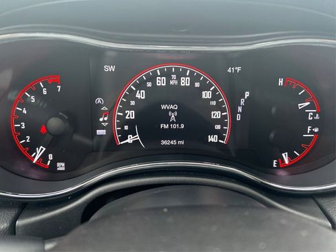 Used 2018 Dodge Durango SXT w/ 3rd Row Seating Group image 19