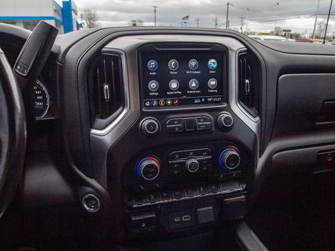 Used 2019 Chevrolet Silverado 1500 RST image 16