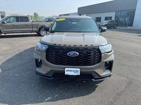 New 2026 Ford Explorer ST-Line AWD/4WD image 10