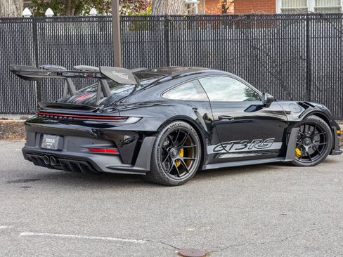 Used 2025 Porsche 911 GT3 RS image 33