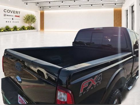 Used 2016 Ford F250 Lariat w/ Lariat Ultimate Package AWD/4WD image 42