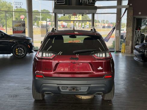 Used 2020 Jeep Cherokee Latitude Plus AWD/4WD image 8