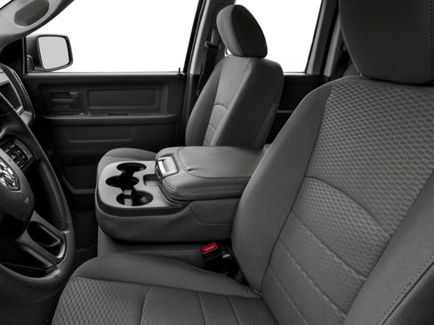 Used 2017 RAM 1500 Express w/ Express Value Package AWD/4WD image 6
