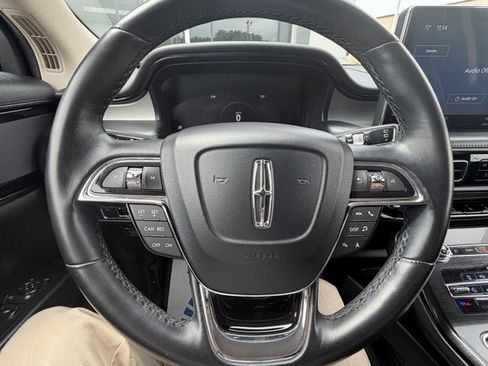Used 2021 Lincoln Nautilus FWD w/ Equipment Group 101A image 19