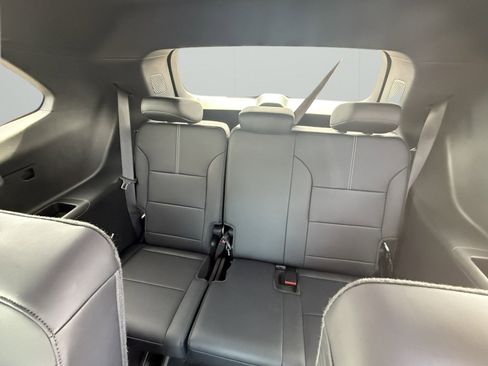 Certified 2024 GMC Acadia Elevation image 13