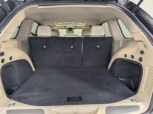 Used 2019 Jeep Grand Cherokee Limited RWD image 23