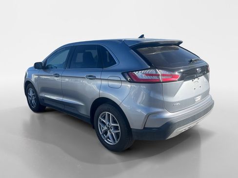 Used 2023 Ford Edge SEL w/ Convenience Package AWD/4WD image 3