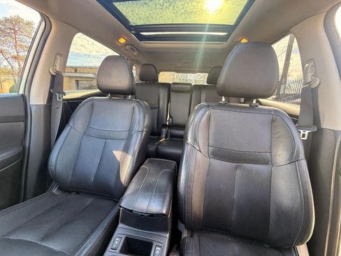 Used 2018 Nissan Rogue SL w/ Premium Package AWD/4WD image 26