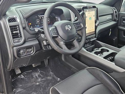 New 2026 RAM 2500 Laramie w/ Sport Appearance Package AWD/4WD image 9