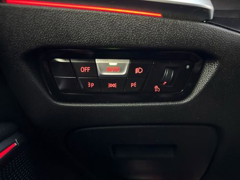 Used 2021 BMW 330i xDrive Sedan w/ Premium Package image 45