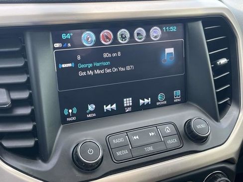 Used 2019 GMC Acadia Denali w/ Technology Package AWD/4WD image 32