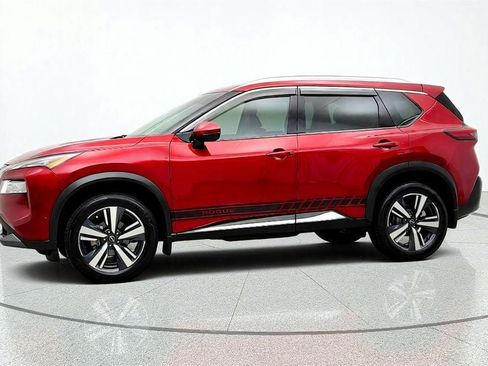Used 2023 Nissan Rogue SL w/ SL Premium Package FWD image 8