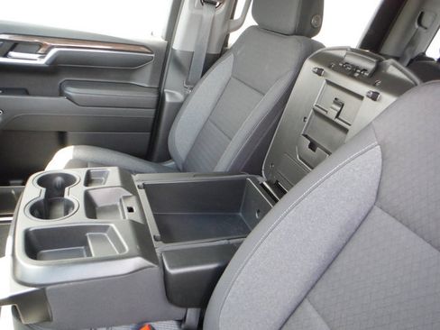 Used 2023 Chevrolet Silverado 1500 LT Trail Boss w/ Protection Package AWD/4WD image 29