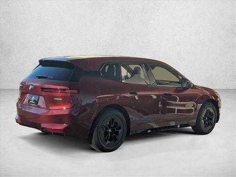 New 2026 BMW iX xDrive60 image 2