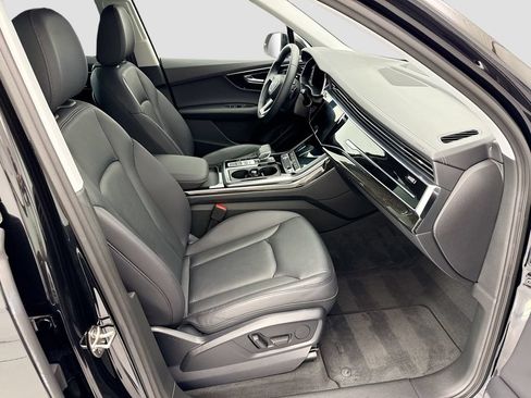Used 2023 Audi Q7 2.0T Premium w/ Convenience Package AWD/4WD image 19