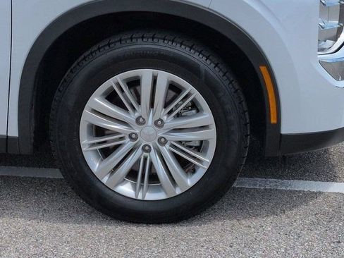 Used 2023 Mitsubishi Outlander ES FWD image 10