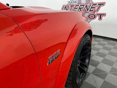 Used 2020 Dodge Charger Scat Pack RWD image 34