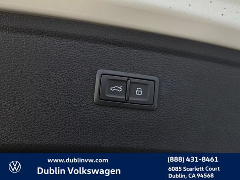 Used 2023 Audi SQ5 Premium Plus w/ Premium Plus Package AWD/4WD image 28