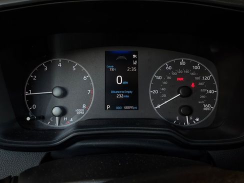 Used 2024 Toyota Corolla LE FWD image 33