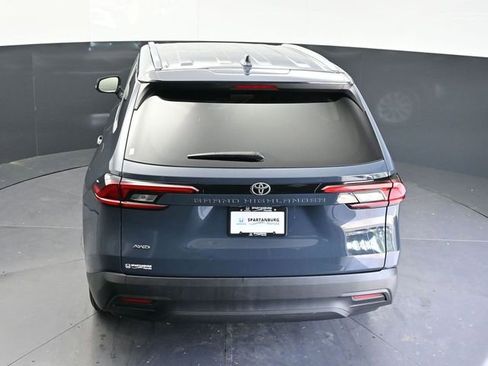 Used 2025 Toyota Grand Highlander AWD image 31