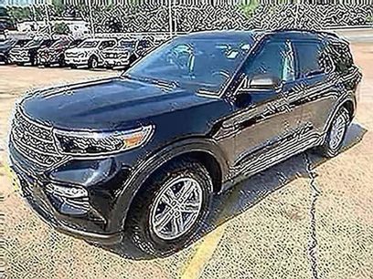 Used 2024 Ford Explorer XLT w/ Equipment Group 202A