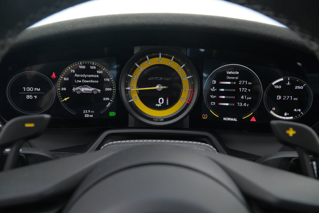 Used 2025 Porsche 911 GT3 RS RWD image 42