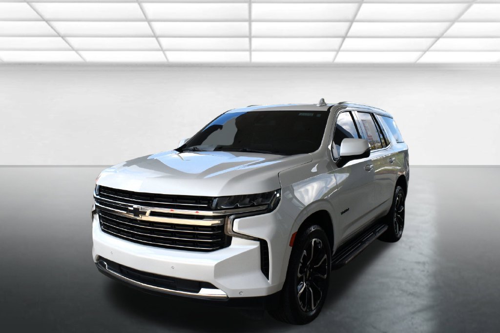 Used 2022 Chevrolet Tahoe LT w/ Luxury Package RWD image 6