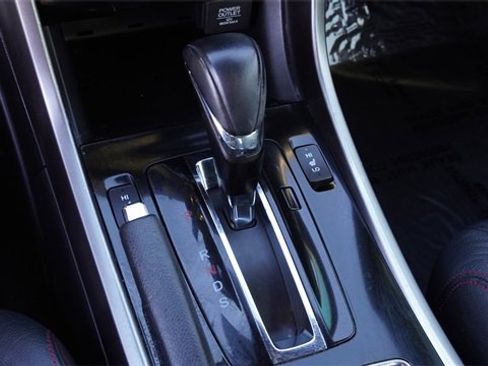 Used 2017 Honda Accord Sport Special Edition image 26