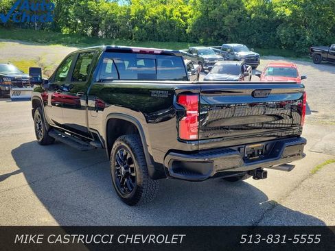 Used 2026 Chevrolet Silverado 2500 LT w/ Trail Boss Package AWD/4WD image 3