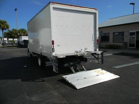 Used 2014 Ford E-350 and Econoline 350 Super Duty RWD image 12