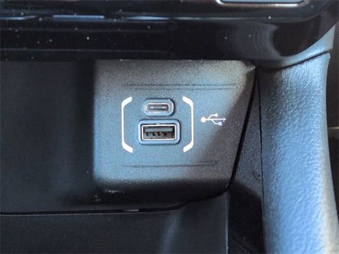 New 2026 Jeep Compass Latitude image 21