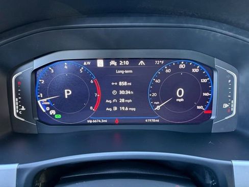 Used 2021 Volkswagen Atlas Cross Sport SEL image 24