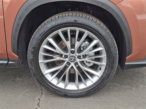 Used 2025 Lexus NX 350 AWD w/ Premium Package image 8