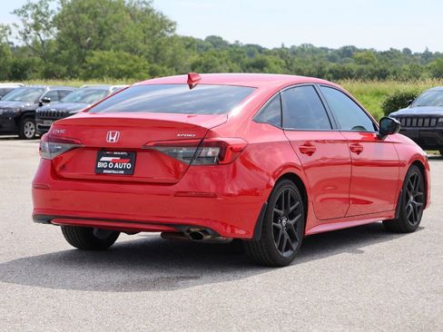 Used 2022 Honda Civic Sport image 9