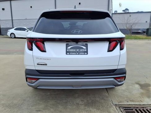 New 2026 Hyundai Tucson SEL FWD image 3