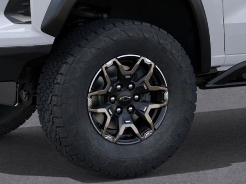 New 2026 Chevrolet Colorado ZR2 AWD/4WD image 9