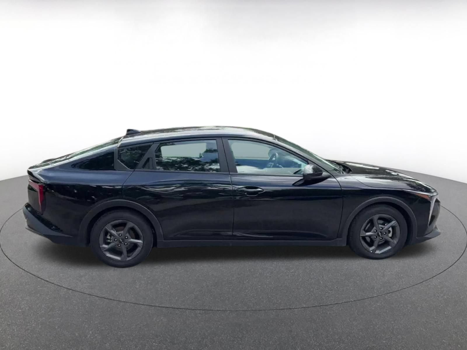 Used 2025 Kia K4 FWD image 15