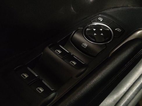 Used 2017 Lincoln MKC Premiere FWD image 27