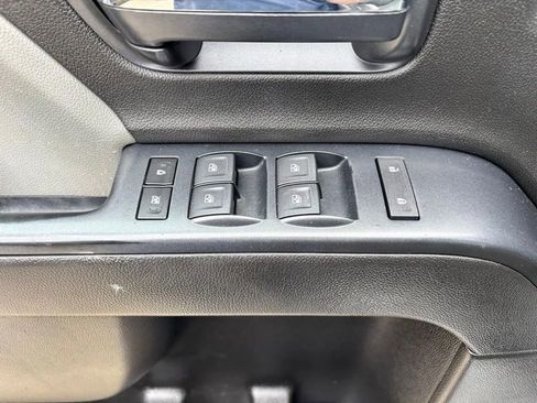 Used 2019 Chevrolet Silverado 2500 W/T AWD/4WD image 19