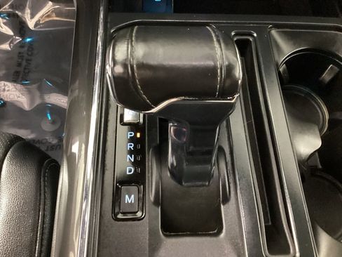 Used 2021 Ford F150 Lariat w/ Equipment Group 502A High AWD/4WD image 21