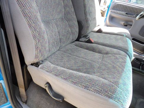 Used 1999 Dodge Ram 3500 Truck SLT image 14